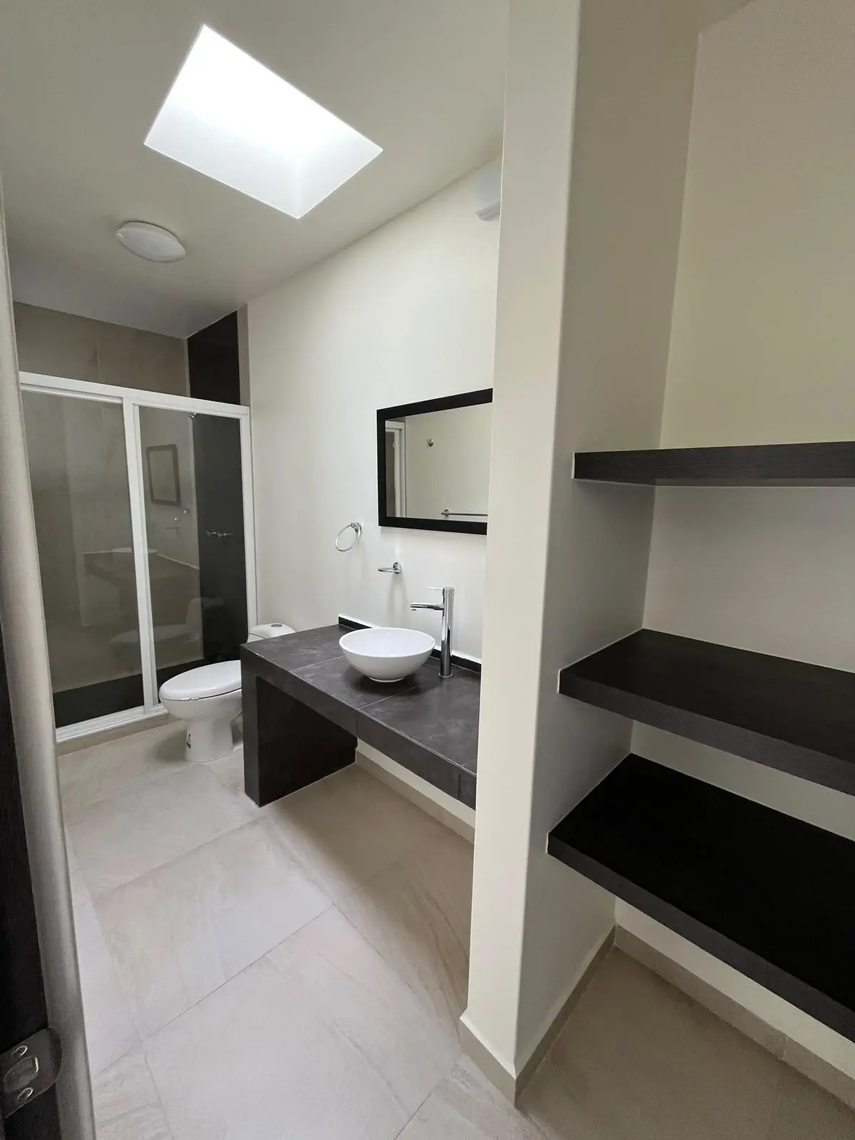 Baño y vestidor